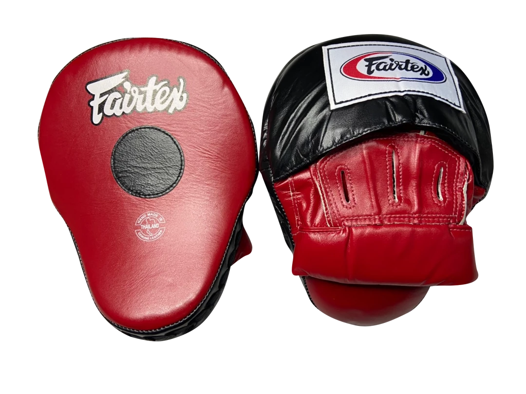 FAIRTEX FOCUS MITTS MUAY THAI ULTIMATE FMV9 - RED/BLACK COACHING 3 FAIRTEX FOCUS MITTS MUAY THAI ULTIMATE FMV9 - RED/BLACK COACHING