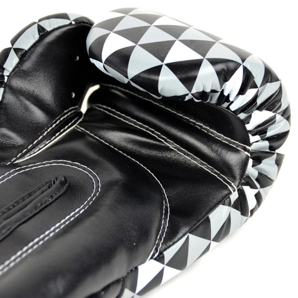 MUAY THAI MICROFIBER BOXING GLOVES FAIRTEX BGV14 - BLACK PRISM 6 MUAY THAI MICROFIBER BOXING GLOVES FAIRTEX BGV14 - BLACK PRISM